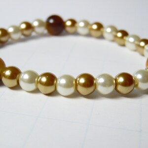 Gold and white Glass Pearl Bracelet, Girl&#39;s Stretchy Bracelet, Pearl Beads On Stretch Cord, Bracelet For Women, Glass Pearl Beaded Jewelry