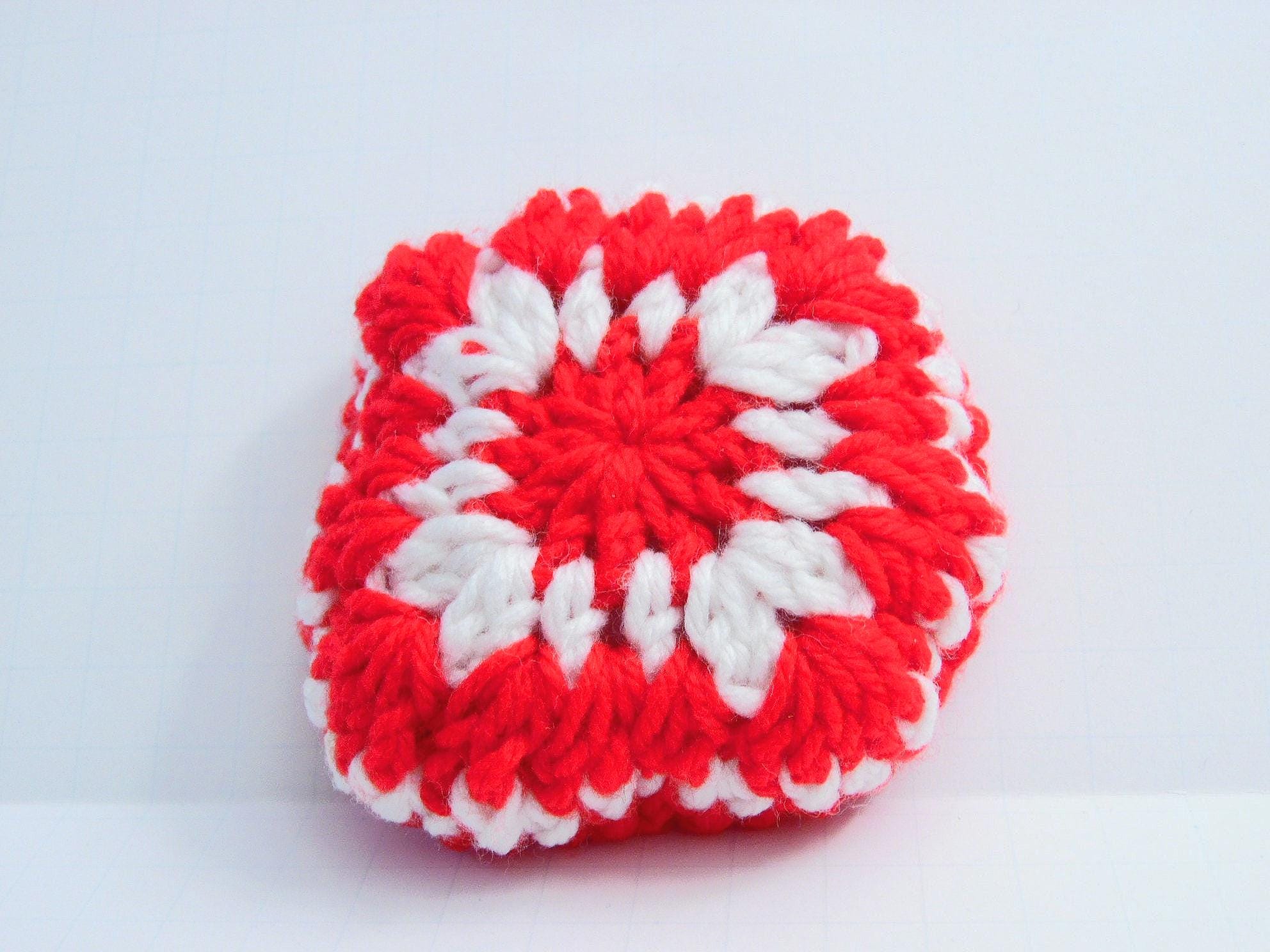 Red and White Crochet Bowl, Canada Inspired Catch-all, Small Desk Basket Organizer, Canadian Flag Themed, Valet Tray, Decorative Basket