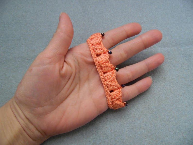 Just Peachy Fantasy Leaves Bracelet, Crochet Unisex Jewelry, Hypoallergenic Cotton Bracelet, Leaf Bracelet with Glass Beads, Role-Playing image 6