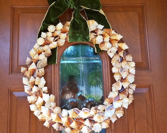 Large, Stately Seashell Wreath