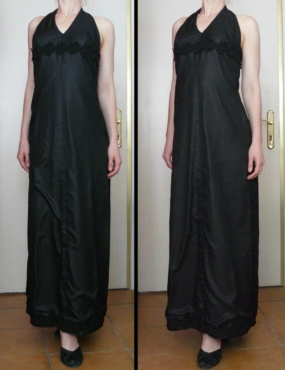Vintage 70s black halter maxi dress w/ empire wai… - image 3