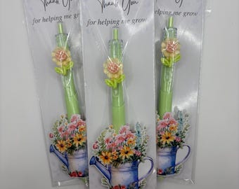 Custom Teacher Christmas Gift – Thank You for Helping Me Grow Pen | Flower & Watering Can | End of Year Teacher Appreciation | Christmas