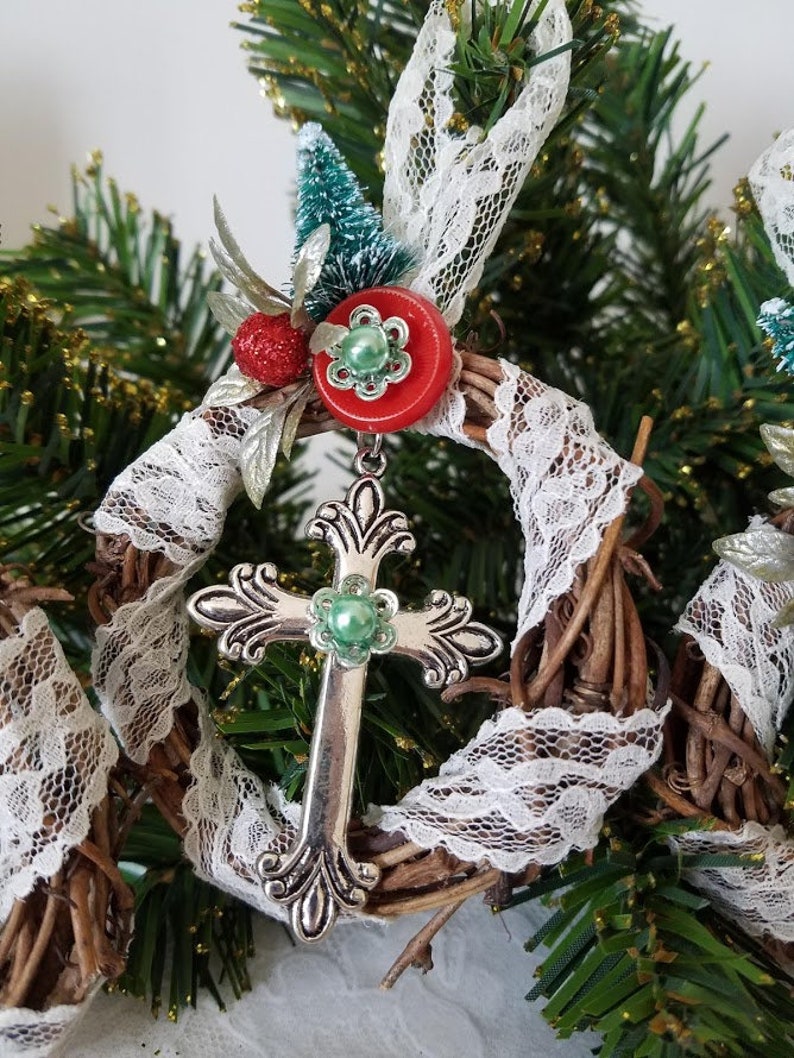 Set of 3 Rustic Grapevine 3 Wreath Cross | Etsy