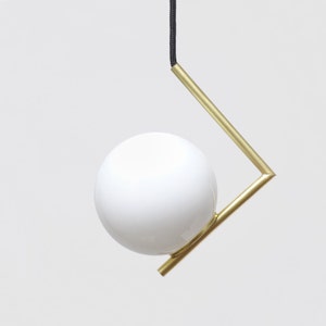 Geometric Pendant Lamp: Brushed Brass Modern Ceiling Light - CEVIAN mini by Balance Lamp
