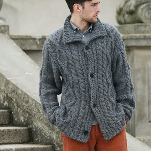 Hand knit cardigan for men, men&#39;s oversize thick wooll cardigan, men&#39;s knitt coat, Traditional Aran Sweater, Irish Fisherman Sweater S -XXLL