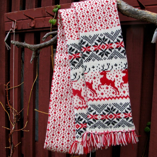 Wool knitted warm scarf Winter knit scarf with deer unisex gift for men gift for women Christmas gift fair isle Norwegian pattern Handmade