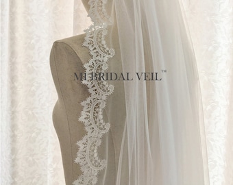 Venice Lace Veil, Crotchet Lace Veil, Lace Wedding Veil, Fingertip Lace Veil, Bridal Veil in Fingertip Length, Mi Bridal Veil, Hand Made