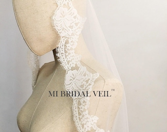 Lace Wedding Veil, Eyelash Chantilly Lace Veil, Rose Lace Bridal Veil, Mantilla Lace Veil, Drop Blusher Veil, Mi Bridal Veil, Hand Made