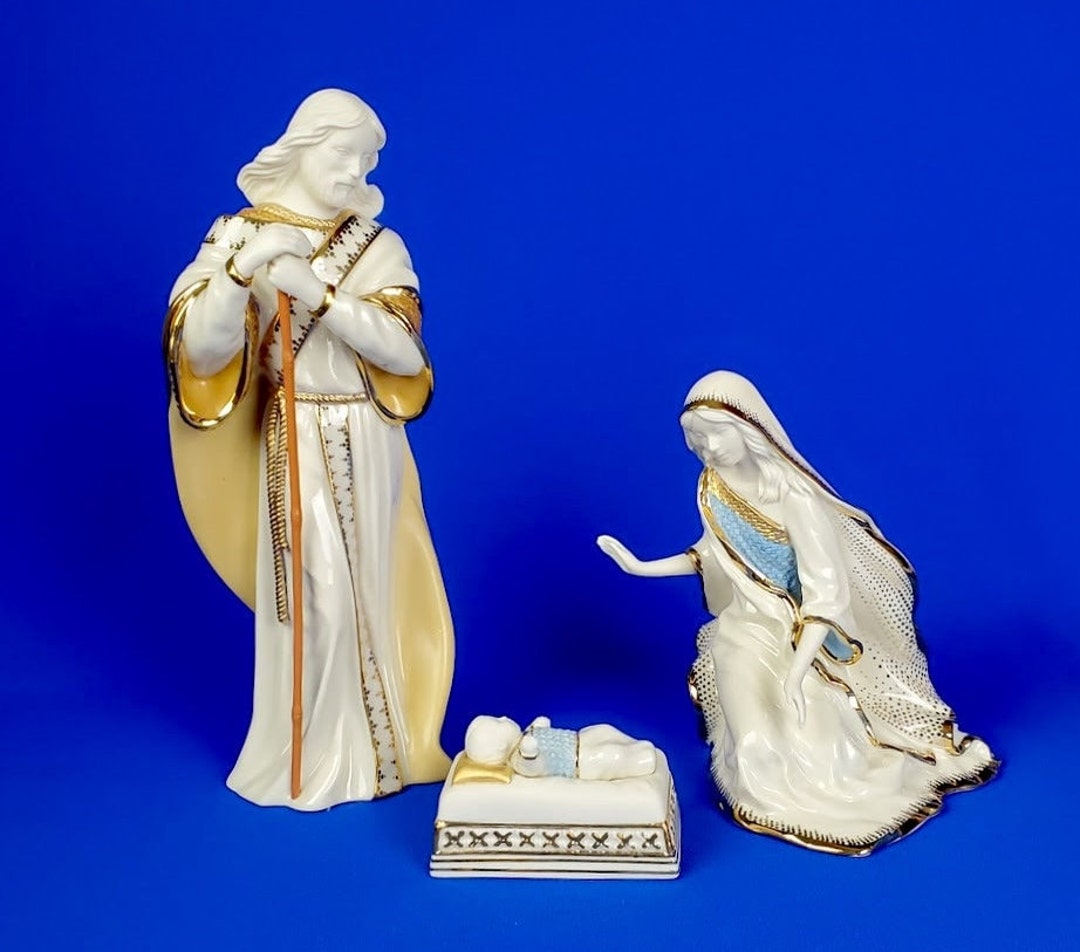 Lenox First Blessing Holy Family