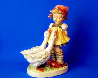 Figura de Hummel de la Niña Ganso
