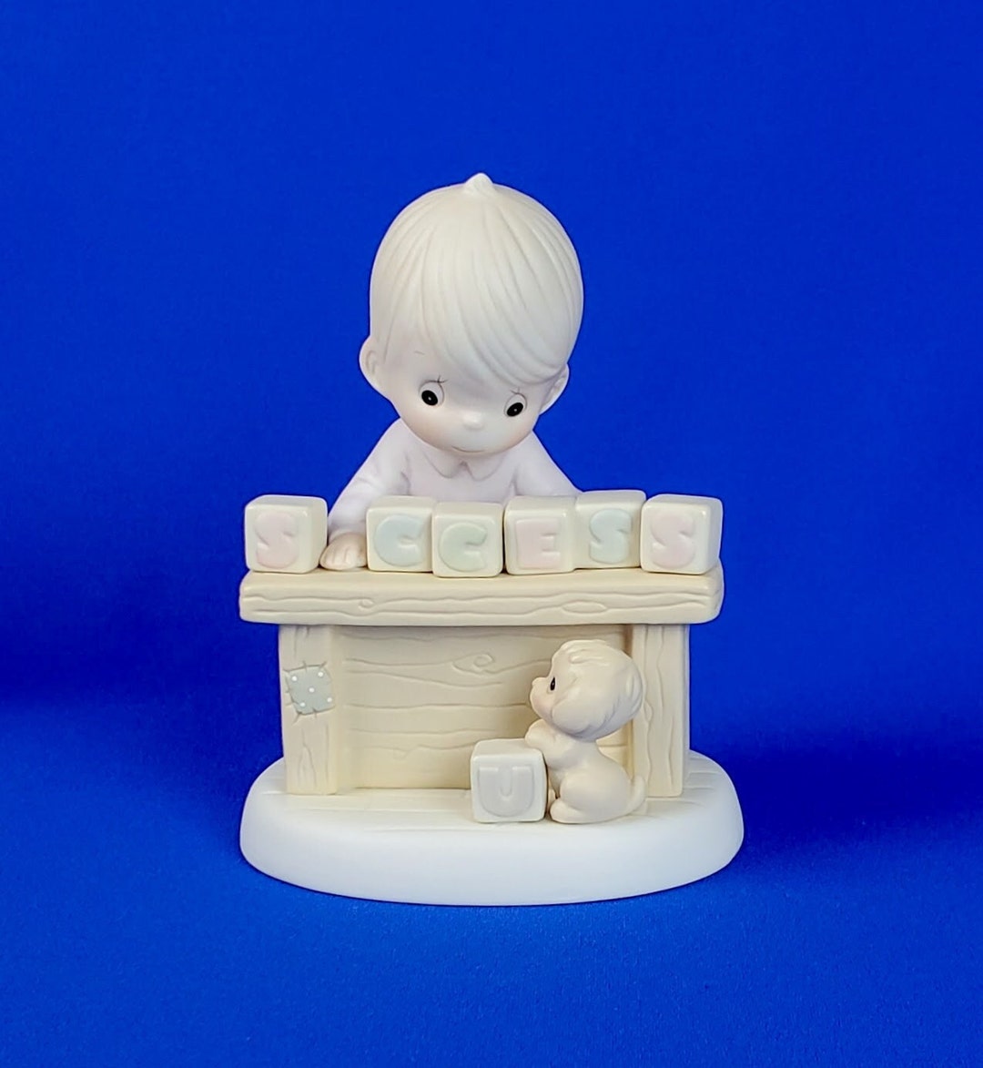 Precious Moments Won't You Bee My Friend Mini Moments Hobo Doll 人形 ドール Precious Moments Figurine My World is Upside Down Without You