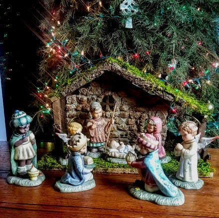 Berta Hummel Nativity Set