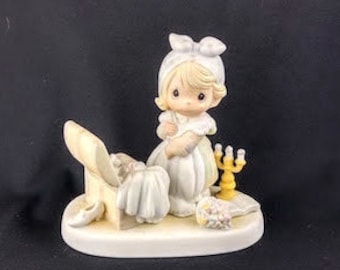 Precious Memories - Precious Moments Figurine