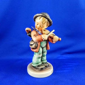 Little Fiddler Hummel Figurine