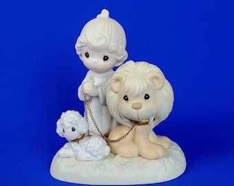 Y un niño los guiará Estatuilla Momentos preciosos