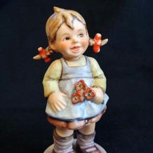 Flower Girl Hummel Figurine