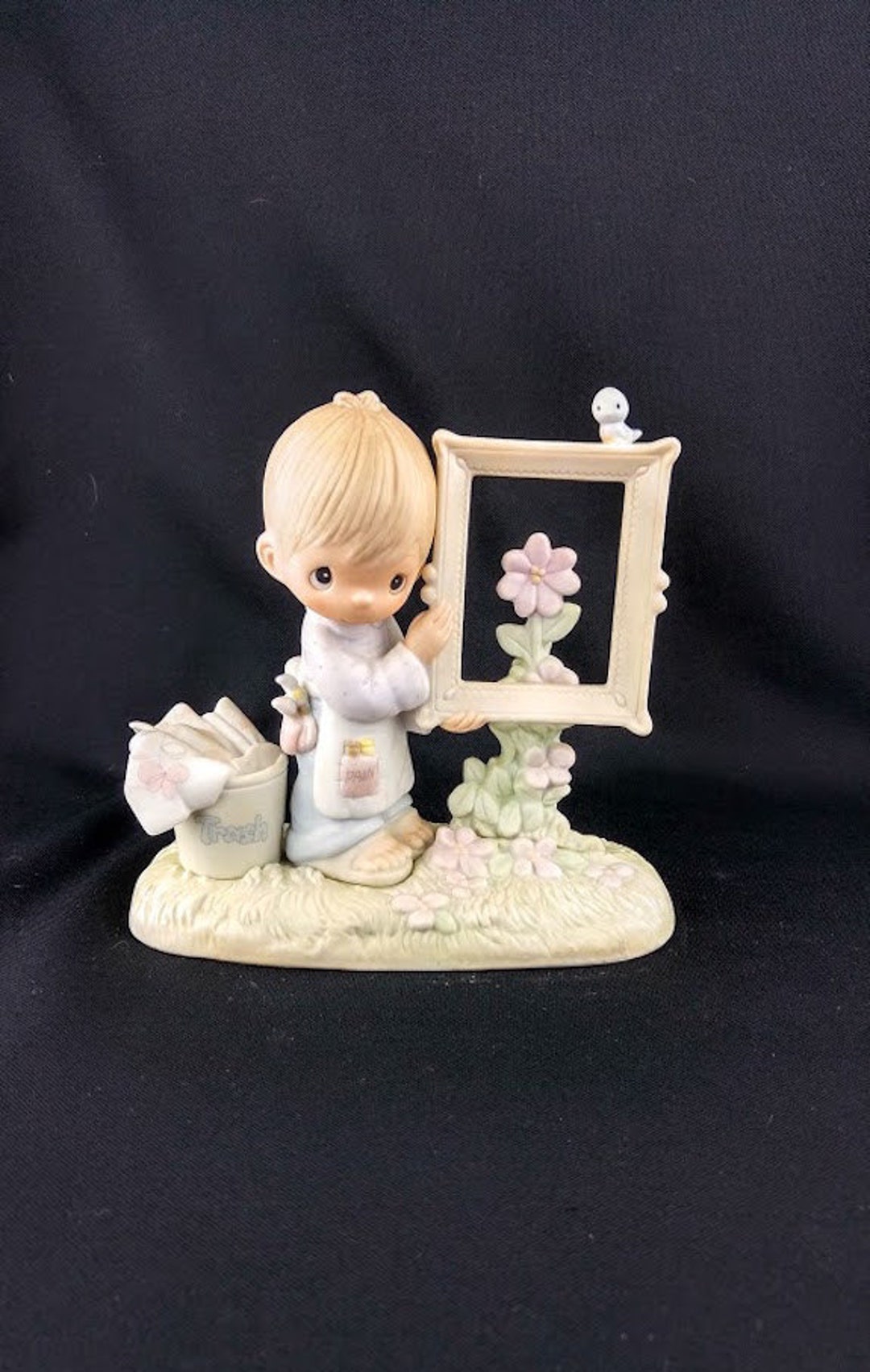 神に栄光あれ プレシャスモーメンツ フィギュア - Etsy 日本