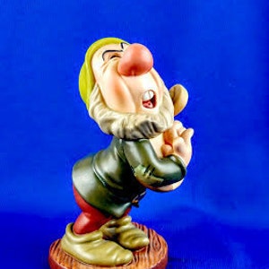 Walt Disney Classic Collection Sneezy of the Seven Dwarves