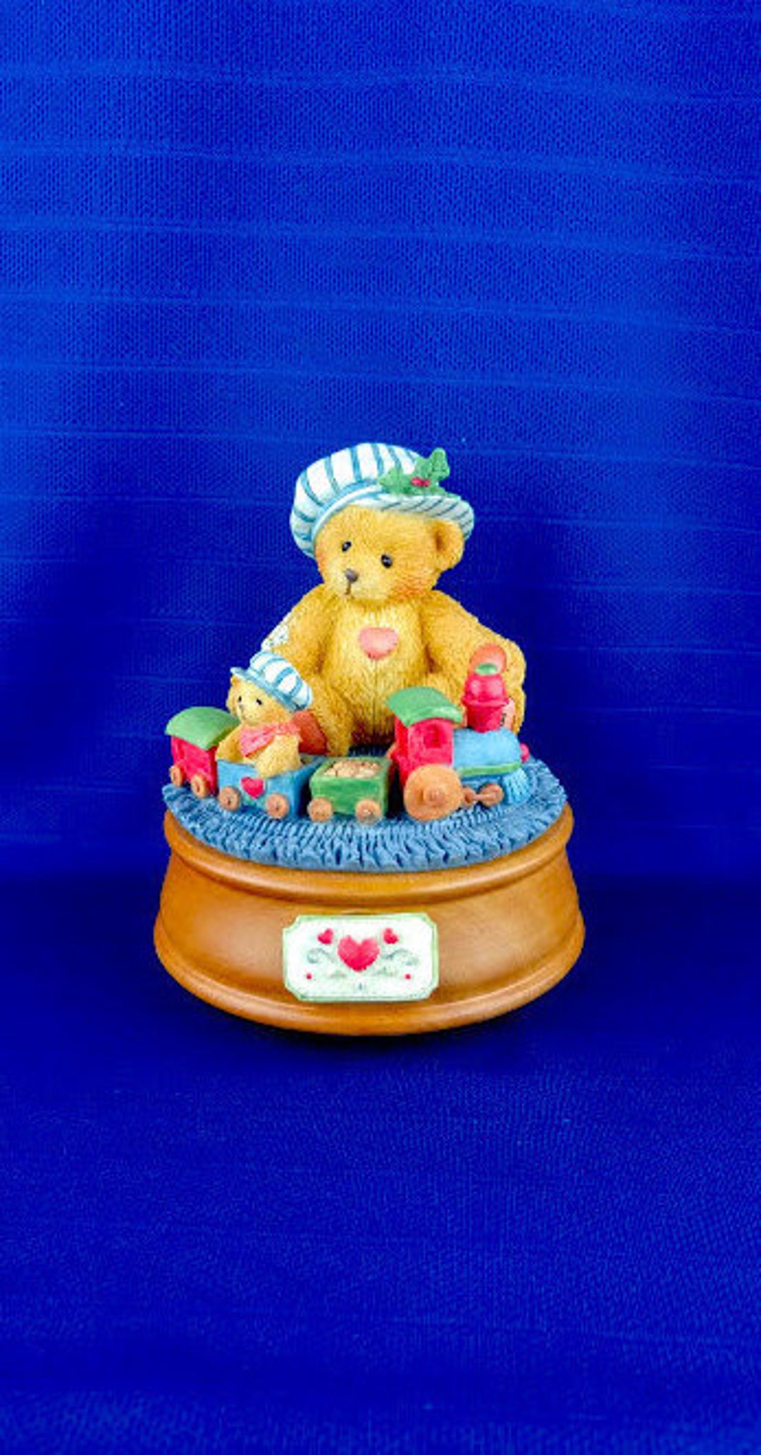 その他 Cherished Teddies 118395 Suzy Amazon.com: Cherished Teddies Figurine~Suzy~Gifts of Friendship