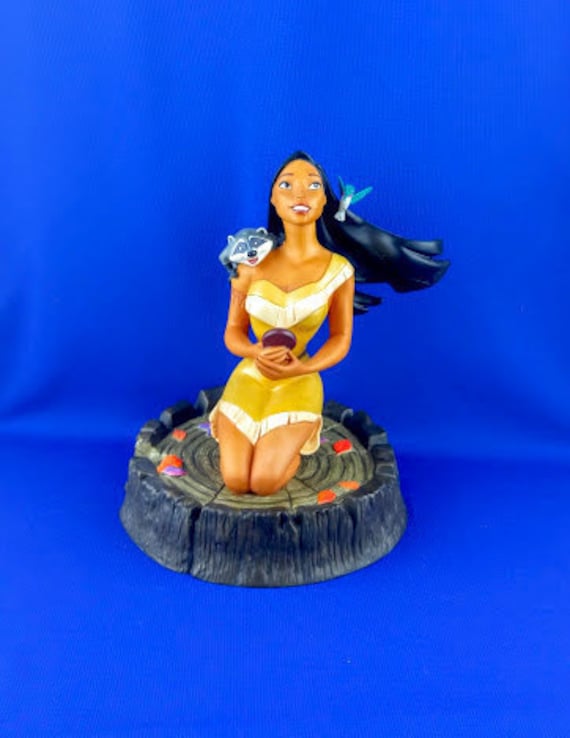 Pocahontas Disney Traditions Listen to Your Heart Carved by Heart Figurine
