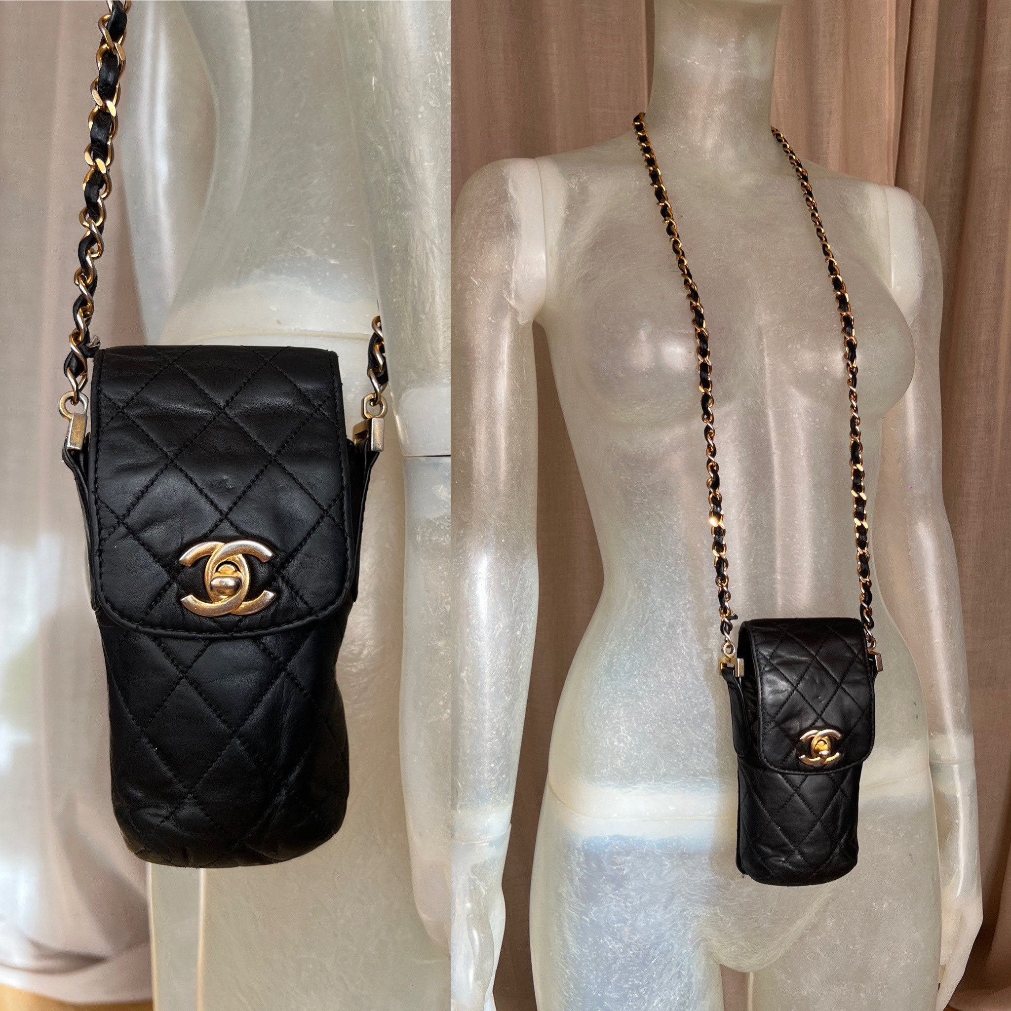 Chanel Phone case crossbody bag AUTHENTIC for Sale in Peck Slip