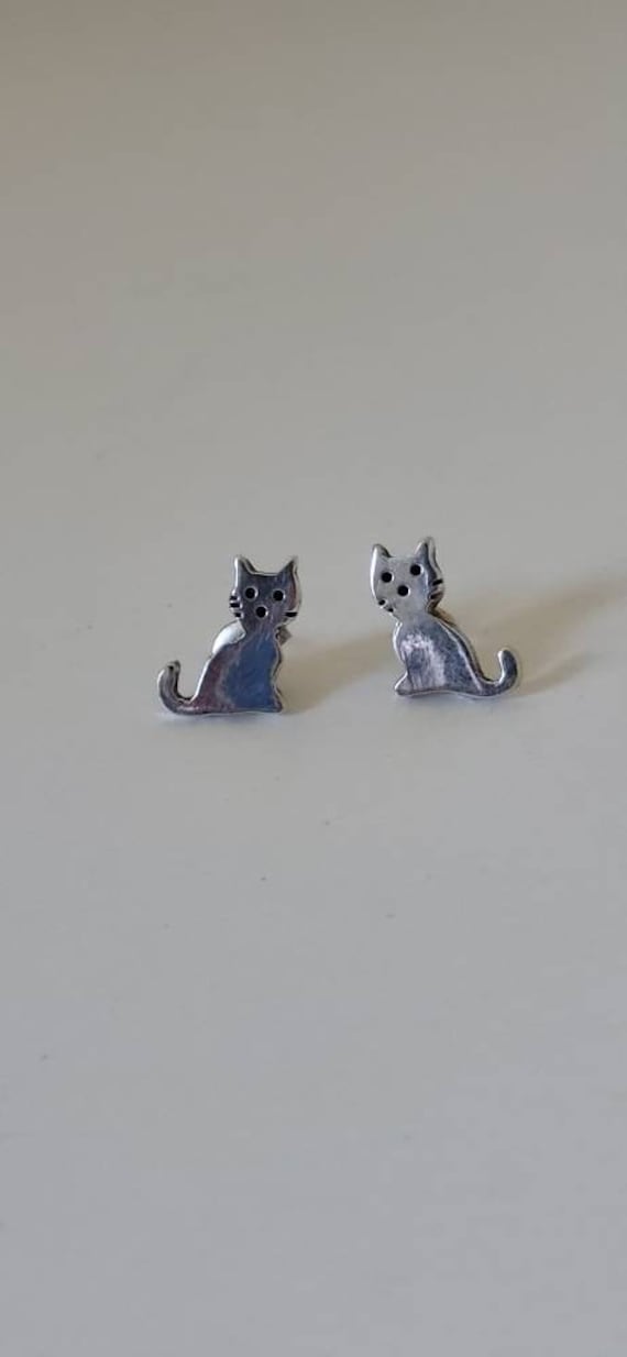 Sterling silver cute cat stud earrings, 925 silver