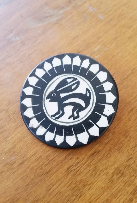 Signed Aboriginal black and white circular Clay Rabbit Pin, Rabbit Pin, Aboriginal Pin, Aboriginal Clay Pin, Clay Rabbit Brooch, Aboriginal