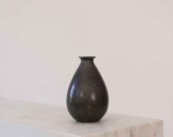 Eine tropfenförmige Vase von Just Andersen | 1930er Jahre | Dänemark
