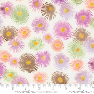 Moda BLOOMING LOVELY Quilt Fabric By-The-1/2-Yard by Janet Clare - 16972 11 Cream