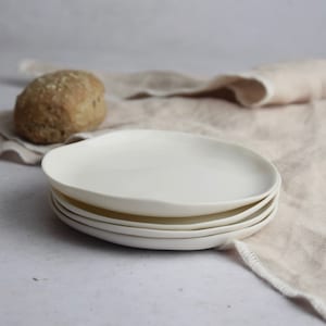 Bread plate, white porcelain | Made to order
