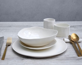 Dinner set for 8, 24 pieces white porcelain plates and bowls. handmade in Italy, MADE TO ORDER