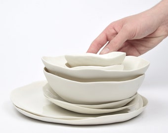 juego de platos de porcelana, porcelana blanca hecha a mano en Italia, cerámica de estudio HECHA A PEDIDO