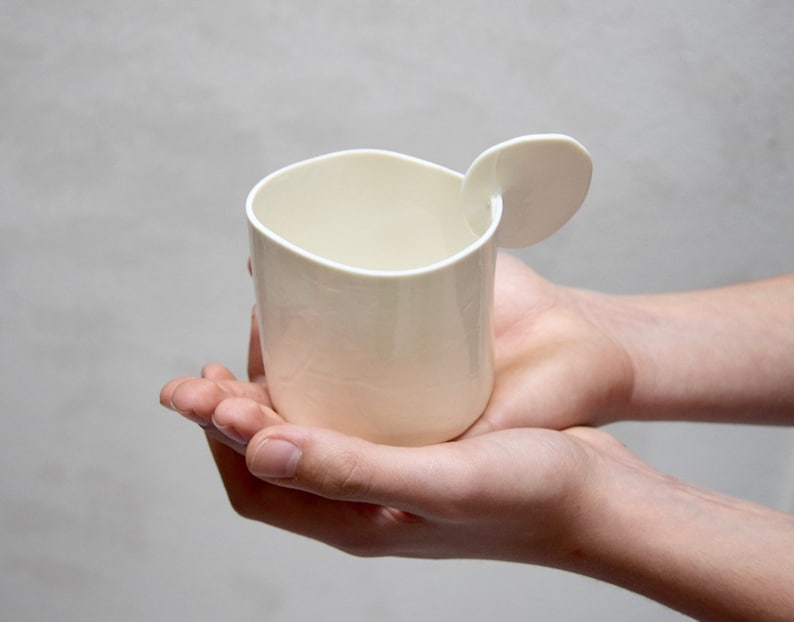 tasses et soucoupes à thé ou à café, porcelaine blanche faite main en Italie, céramique d'atelier image 1