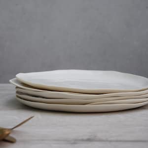 Juego de 6 platos llanos de porcelana blanca, hechos a mano en Italia, cerámica de estudio, listos para enviar