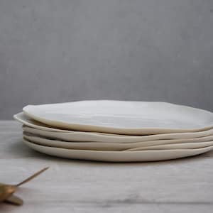 set of 8 porcelain white dinner plates, handmade in Italy,  studio ceramics, MADE TO ORDER