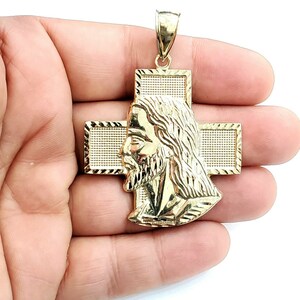 Gold Stainless Steel Micro Jesus Face Pendant - 24' Round Box Chain - 31g - E464
