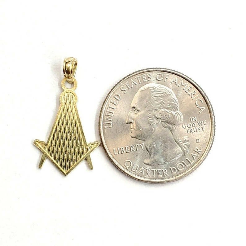 New 10k yellow Gold Freemason Masonic religious Pendant charm fine jewelry 1g