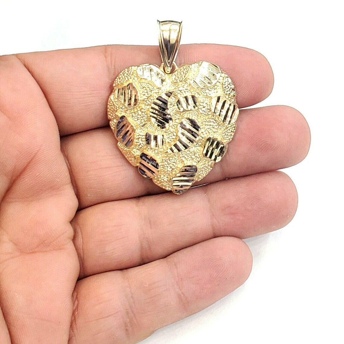 10K Yellow Gold Mens Nugget Medallion Fashion Charm Pendant