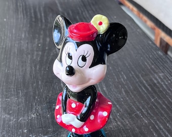 Minnie Maus Figurine mit rotem Tupfenkleid | Walt Disney Sammlerstücke