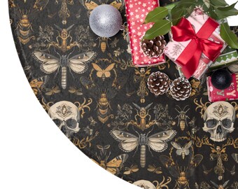 Haunted Death Moths and Skulls Halloween/Christmas Tree Skirt, Steampunk Style Creepmas Whimsigoth, Gothcore, Vintage Theme Dark Moody Decor