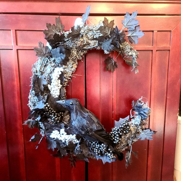 Cresent Moon Shaped Wreath Real Moss - Gray- with Black Crow
