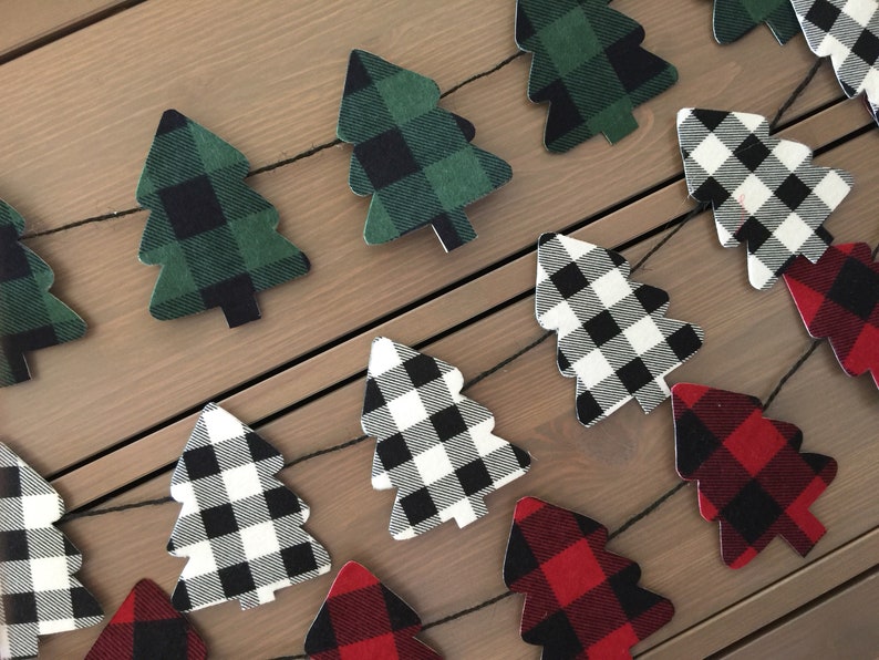 buffalo plaid christmas tree garland / buffalo plaid garland / image 0