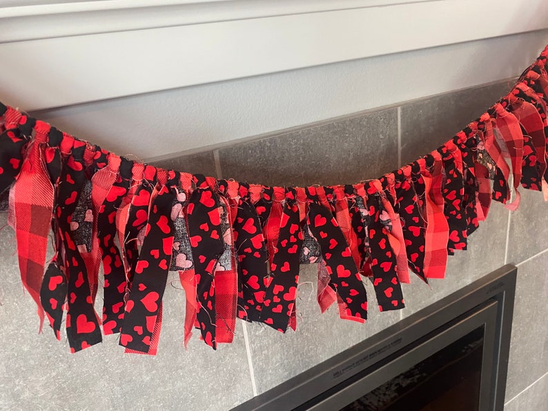 valentines day garland valentines buffalo plaid garland valentines fireplace valentines mantle valentines day decor heart garland