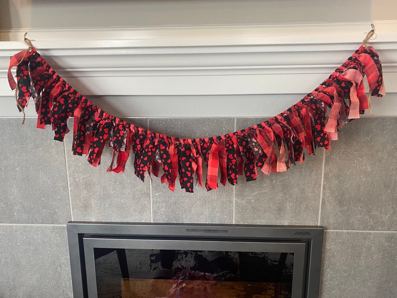 valentines day garland valentines buffalo plaid garland valentines fireplace valentines mantle valentines day decor heart garland