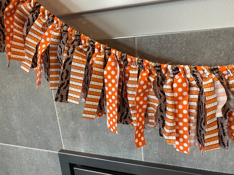 halloween garland bat halloween garland halloween classroom decor bat print garland halloween fireplace farmhouse halloween