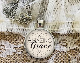 Collar Amazing Grace, colgante con versículo bíblico, joyería inspiradora, regalo personalizado, regalo cristiano, regalo para la sobriedad, recuperación, adicción.