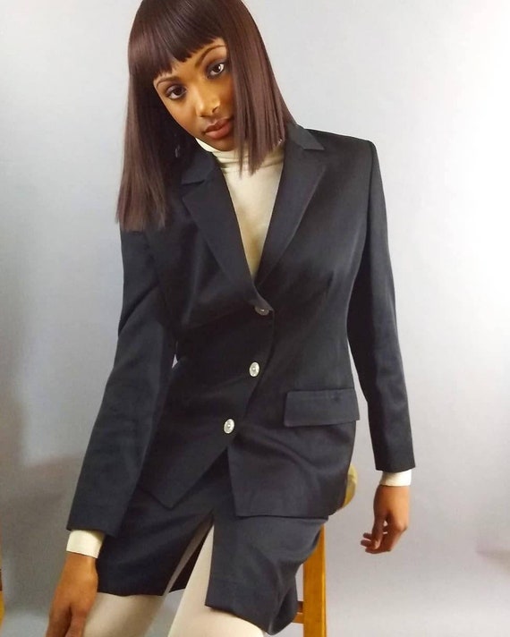 Sale Valentino skirt suit