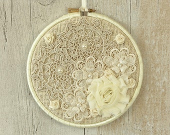 Art hoop gift, chic decoration, lace gift for her, fabric wall decoration, embroidery wall hoop decor, hanging hoop decor, lace art decor