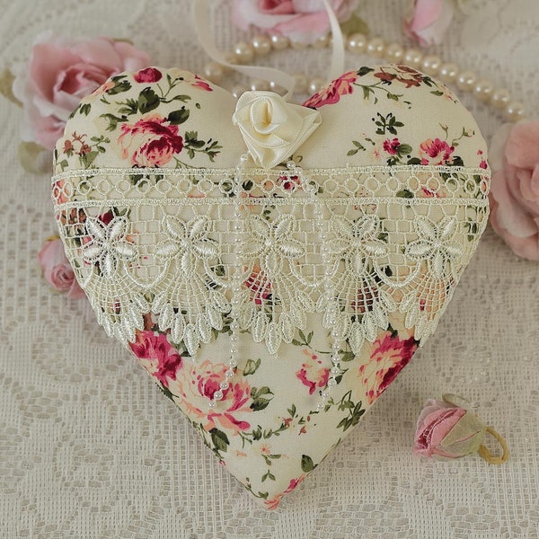 Floral heart gift, hanging heart ornament, vintage floral heart, fabric heart, shabby chic heart, chic heart gift, floral heart decoration