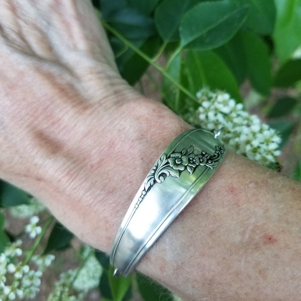 SPECIAL  listing for Jani* Spoon Bracelet with magnetic clasp* Spoon Jewelry* Handmade Gift* Silverware Bracelet